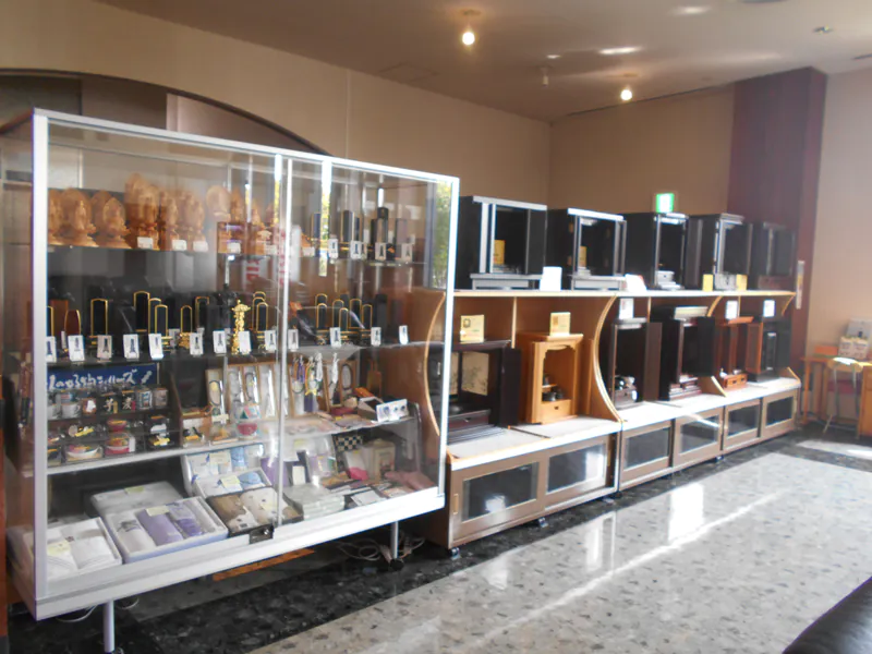 堂内展示コーナー